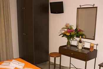 Agnanti Hotel อาฟิโตส ภายนอก รูปภาพ