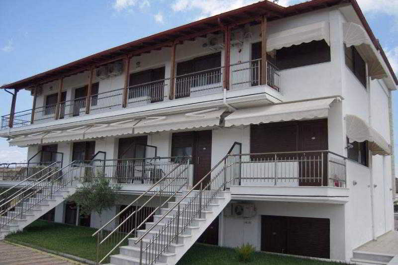 Agnanti Hotel อาฟิโตส ภายนอก รูปภาพ